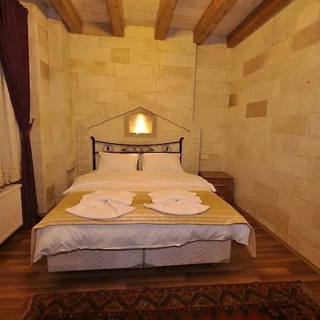 Cappadocia Stone Palace 3* غوريمِيه