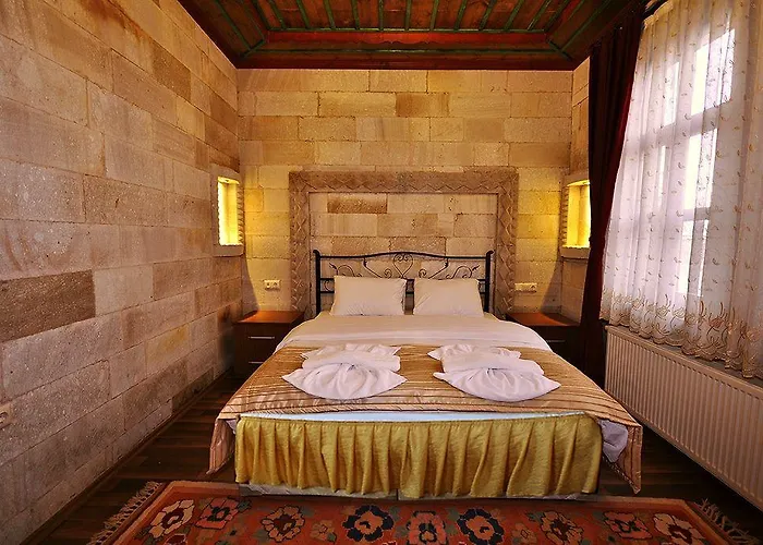 ホテル カッパドキア ストーンパレス ギョレメ